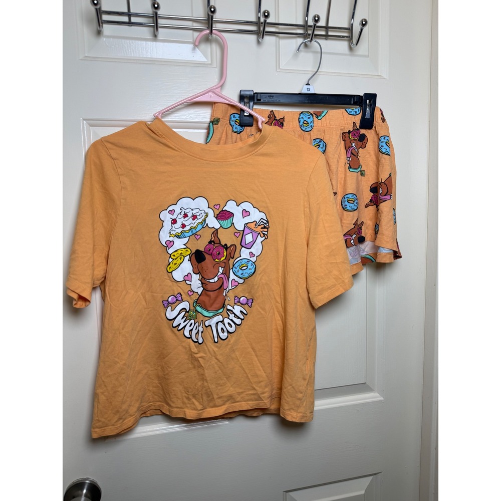 Primark Scooby-Doo Sweet Tooth Orange Pajama Set Shirt and Shorts Womens Medium